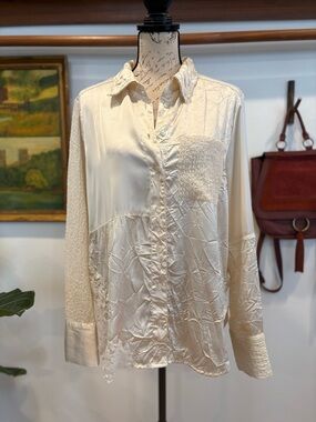 Topshop Cream Crinkle Button-Up Blouse | Textured Boho Shirt Size 8